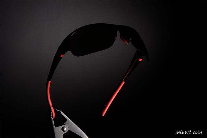 梅問題－拍出時尚感電鍍太陽眼鏡