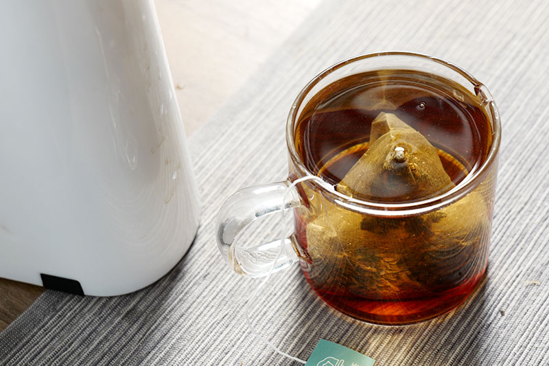 申時七茶－為何紅茶沒立即喝完！放一陣子後卻變成了紅茶拿鐵