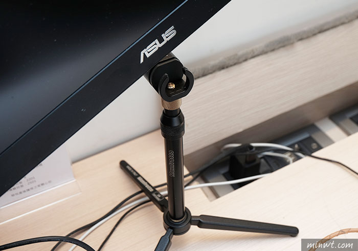 梅問題－ASUS MB169B+ 筆電必備聖品！攜帶式USB3.0外接螢幕(免再外接電源)