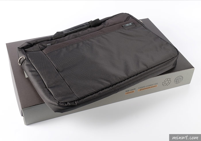 梅問題－華碩ASUS VivoBook 4K VM590平價高規15.6吋4K高畫質筆電