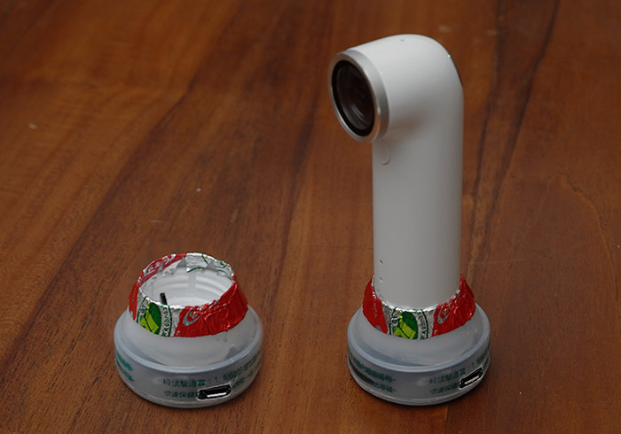《喝完的養樂多別丟!!》自製HTC RE迷你攝錄影機充電腳架二用座