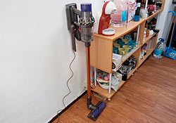 [開箱] Dyson V10無線手持吸塵器，充飽電可用60分鐘，並加入全機過濾系統