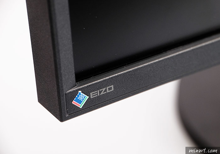 梅問題－「EIZO EV2730Q」超方正1:1螢幕，寫網頁、剪輯、後製超好用