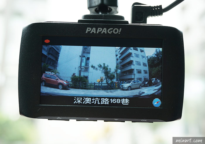 梅問題－PAPAGO! GoSafe 51G內建GPS與160°超廣鏡頭、1440P高畫質的行車記錄器