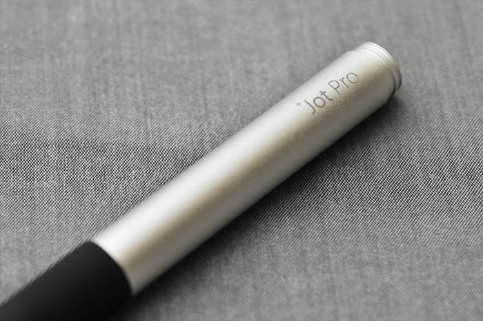 梅問題－《Adonit Jot Pro》 超細多角度電容式觸控筆