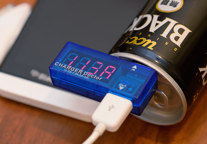 《充電Doctor》專門檢測USB電源的輸出電壓與電流大小
