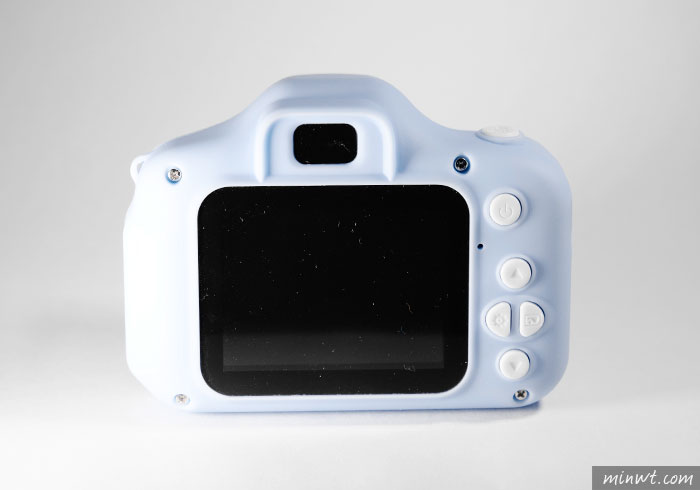 梅問題-[開箱] Waymax TY20 幼童專用的單眼造型相機，攝影眼從小開始