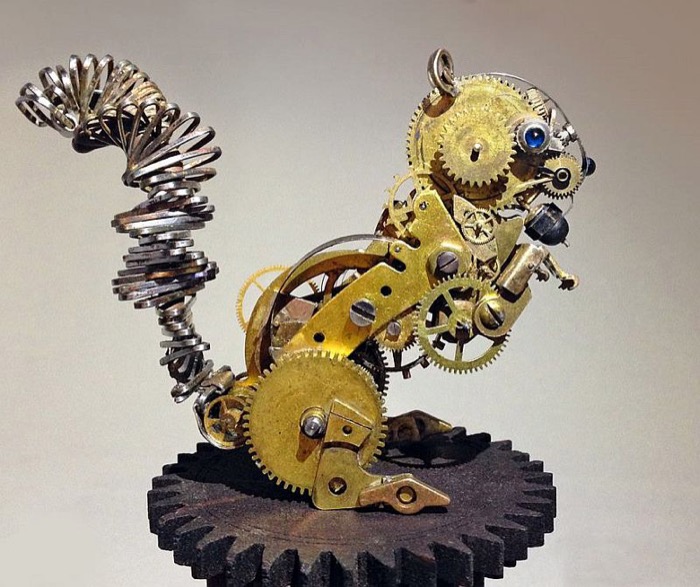 梅問題-Susan Beatrice藝術家將壞掉的機械表變成飛禽猛獸