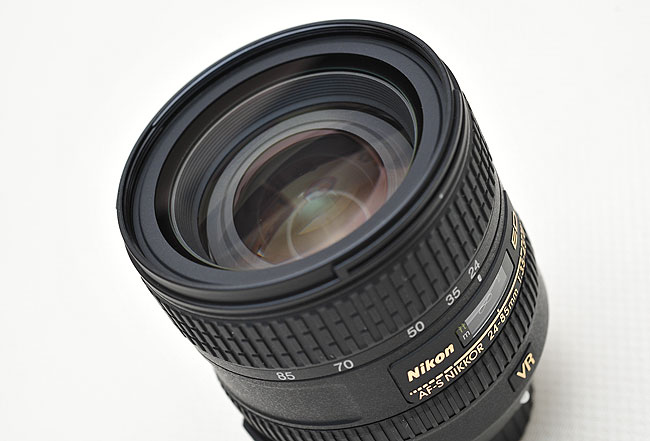 梅問題－攝影器材-Nikon24-85mm F3.5-4.5 G ED VR入手囉!