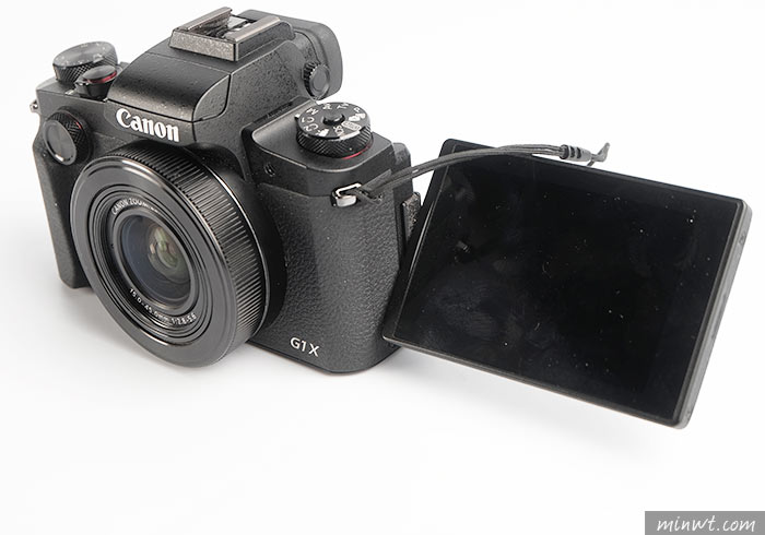 梅問題-[開箱]Canon G1X M3 三倍光學變焦APS-C旗艦級隨身機，支援觸控對焦與USB充電，感光元件大躍進APS-C變焦輕巧隨身機，比iPhone6還要小