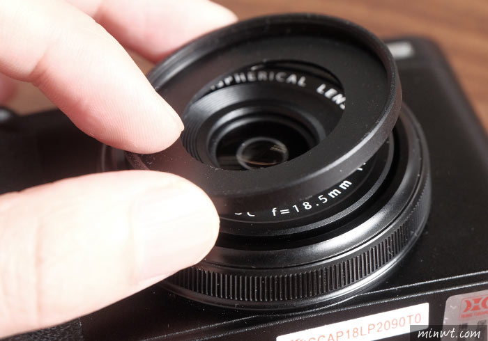 梅問題－[DIY] Fujifilm富士XF-10加入鏡頭環，讓XF-10也可使用濾鏡