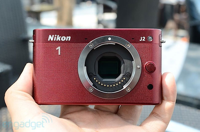 梅問題-器材分享－Nikon1 J2即將亮相更新重點搶先看