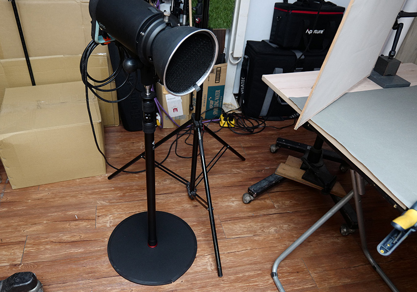 [開箱] IFOOTAGE RB-A400 圓形底座腳架｜不佔空間、穩固不倒、耐重更安心