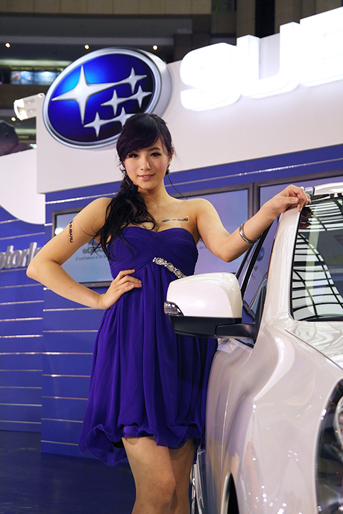 梅問題-攝影器材分享-Samsung NX200直擊2012台北車展特集