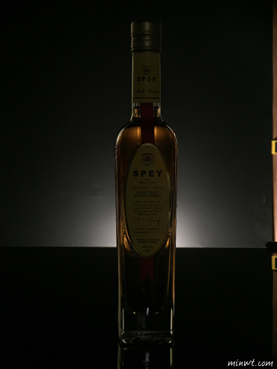 梅問題-「手機商品攝影-9」多燈拍出頂級金黃威士忌