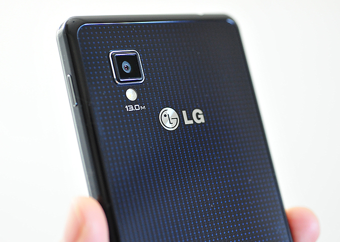 梅問題－《LG旗艦智慧型手機 E975》1300萬拍照畫素/4.7” True HD IPS PLUS面板