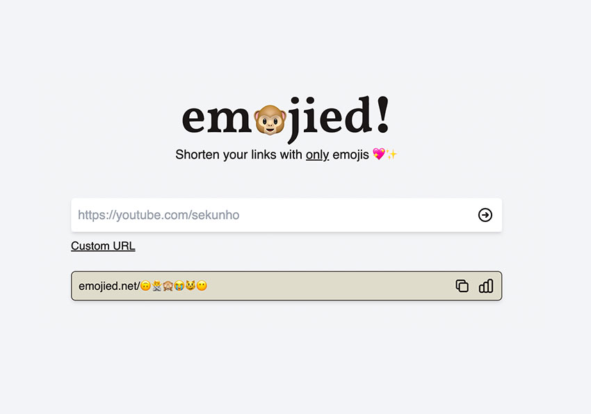 Emojied 一個以表情符號作為短網址結構，同時還可分析短網址的點擊成效