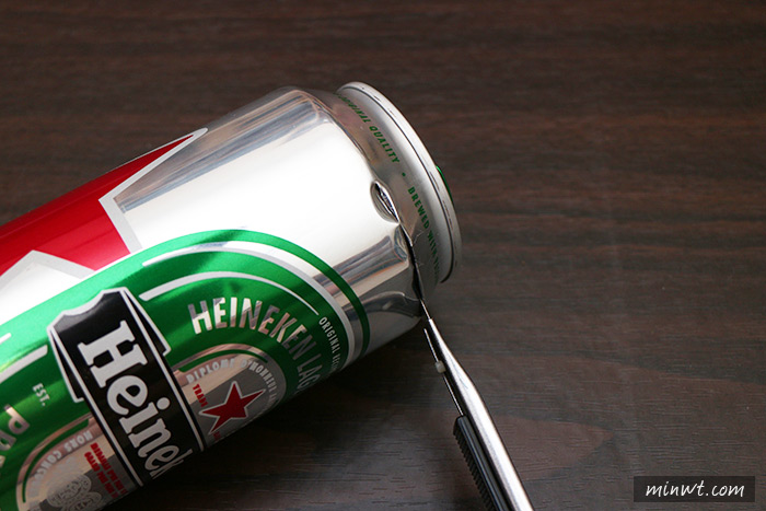 梅問題-《喝完的啤酒罐別丟!!》自製今夏最潮就是要海尼根手機殼