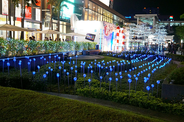 2013信義區耶誕燈海，點亮台北耶誕城！