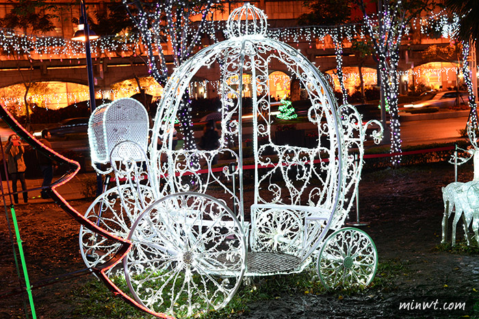 梅問題－《2013新北市歡樂耶誕城》閃亮亮耶誕燈海，浪漫新北市！！