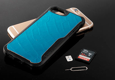 [DIY] 手作iPhone三合一 (SD、SIM、插針) 收納真皮保護殼，外出再也不怕忘了帶記憶卡