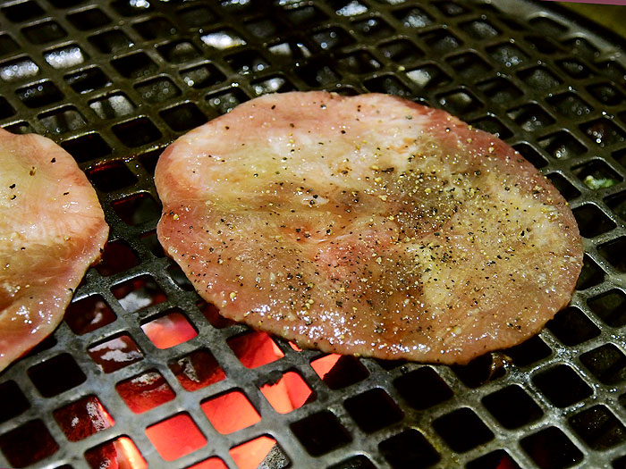 梅問題－《牛角燒肉》來自日本的正統日式炭火燒肉