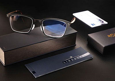[開箱] LINDBERG 來自丹麥無螺絲鏡框 ，搭配 蔡司1.6智銳數位3C鏡片，低色散、抗眩光、看遠看近都清晰