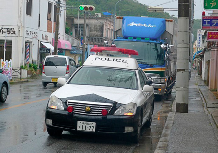 沖繩自助 – 日本沖繩自駕，遇到交通事故時，當下該如何處理?