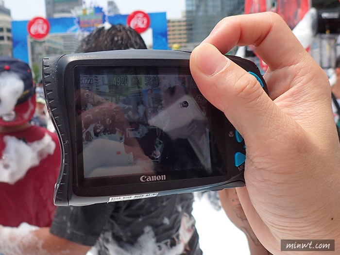 梅問題-《泰國曼谷自助》泰國潑水節要帶什麼相機