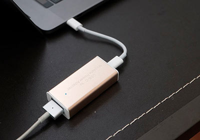 MagSafe2 To Type-C轉換器，讓舊Macbook充電器也可充新款的Macbook