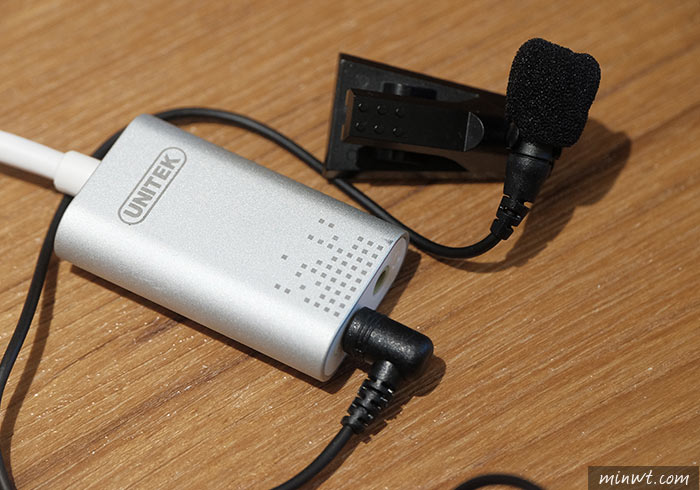 梅問題－[開箱] UNITEK 優越者USB外接式音效卡，讓Macbook可外接喇叭與麥克風